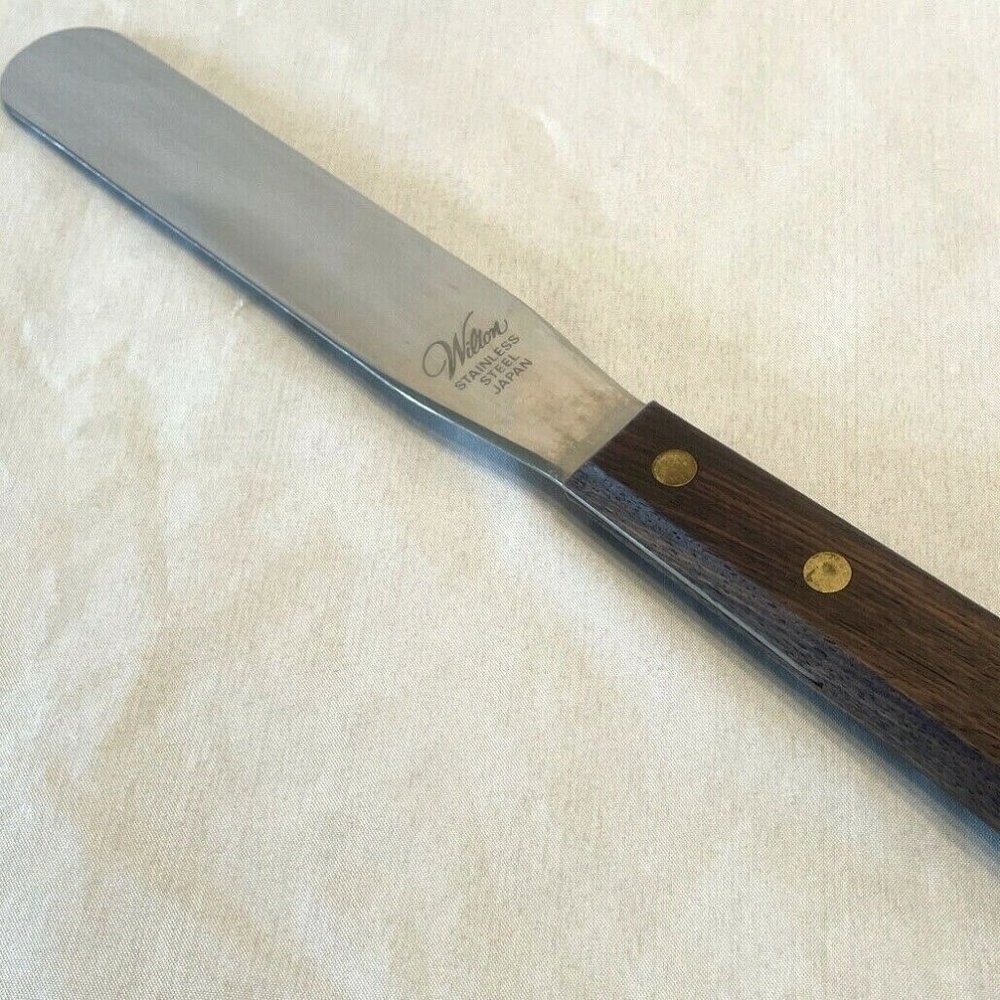 VTG Wilton Stainless Steel Spreader
